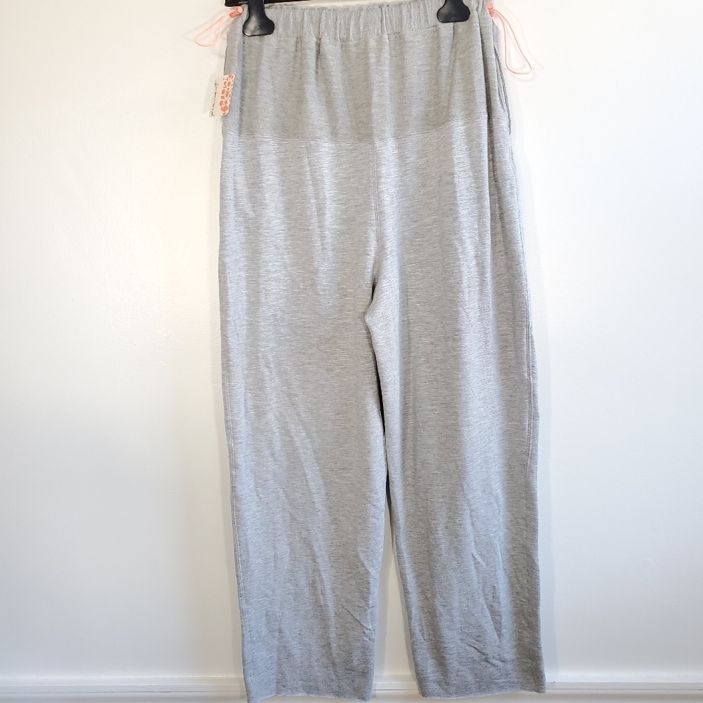 New Free People Movement Surfside Joggers In Heather Grey NWT Size Small - Picture 11 of 15